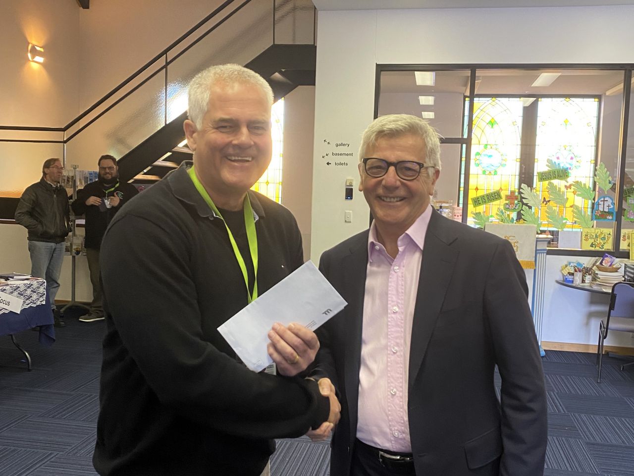 A representative from St Michael's, Hahndorf, and LLL CEO Ross Smith.
